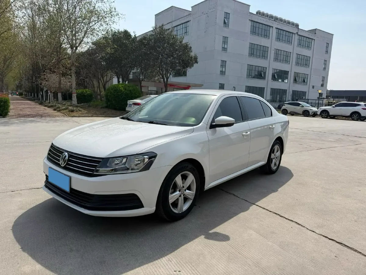 2019 Volkswagen T-Cross 1.5L 113HP L4 6AT,autocango,china used car exporter,china ev exporter,chinese used car exporter,chinese used ev exporter