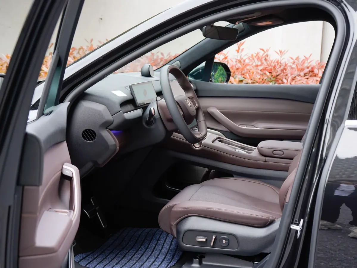 2024 NIO EC7 BEV 75KWH,autocango,china used car exporter,china ev exporter,chinese used car exporter,chinese used ev exporter