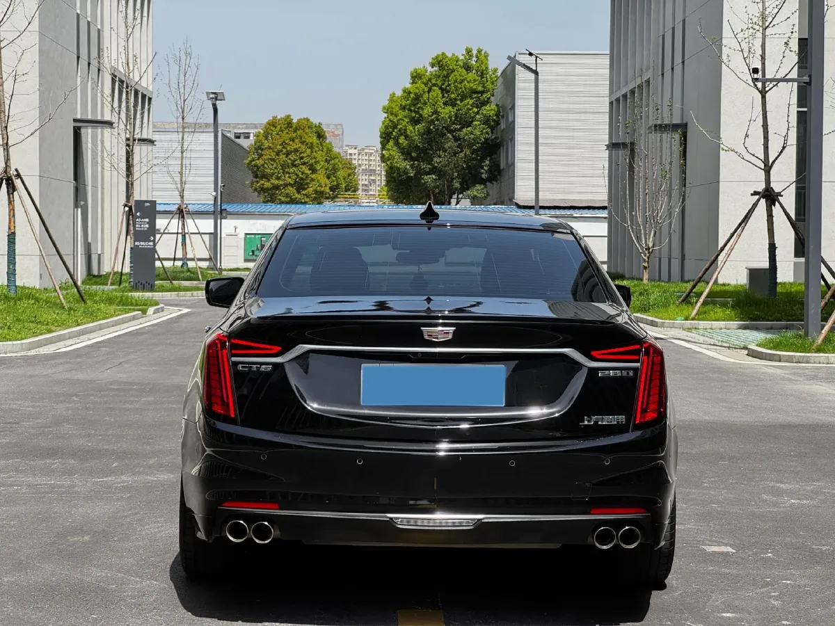 2022 Cadillac CT6 2.0T 237HP L4 10AT,autocango,china used car exporter,china ev exporter,chinese used car exporter,chinese used ev exporter