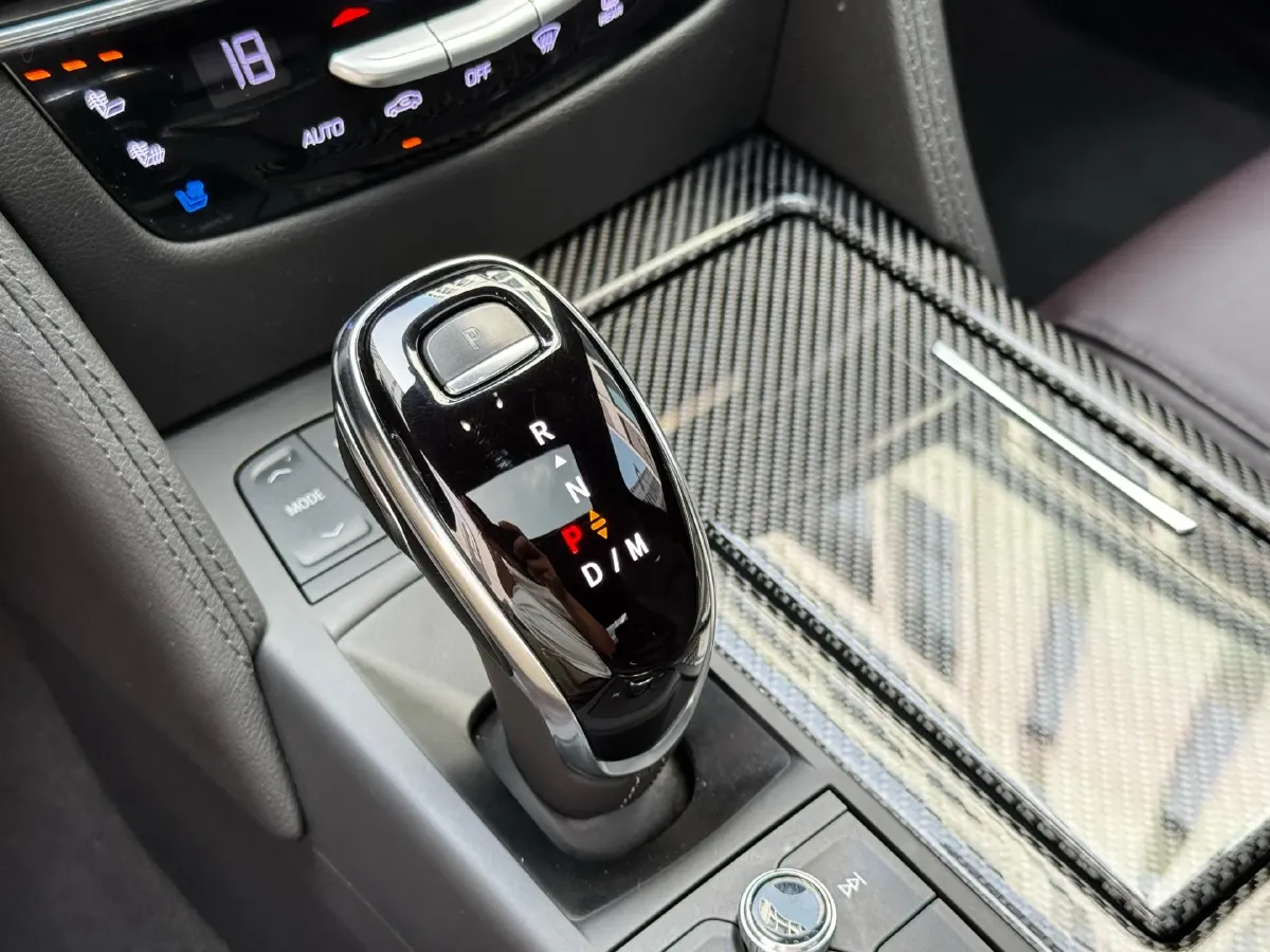 2022 Cadillac CT6 2.0T 237HP L4 10AT,autocango,china used car exporter,china ev exporter,chinese used car exporter,chinese used ev exporter