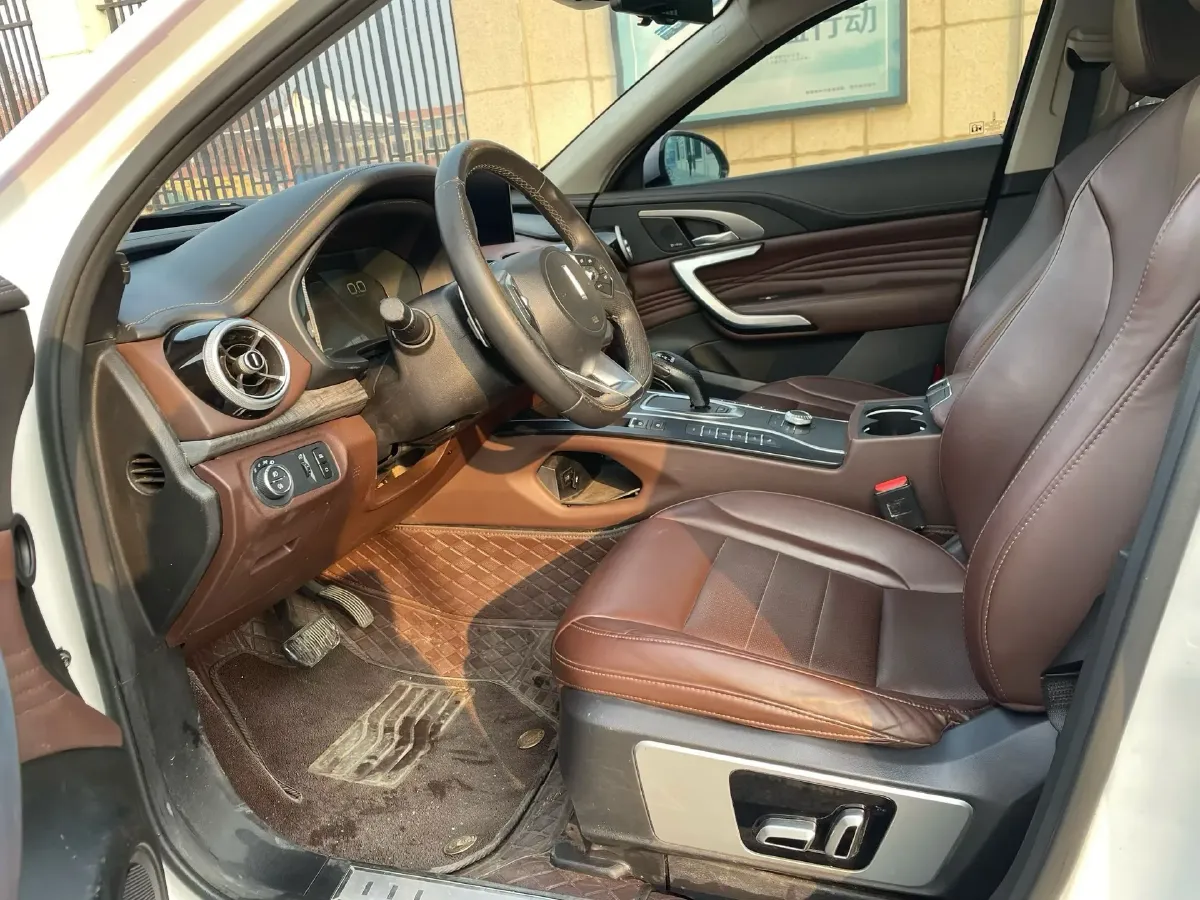 2019 WEY VV7 2.0T 234HP L4 7DCT,autocango,china used car exporter,china ev exporter,chinese used car exporter,chinese used ev exporter