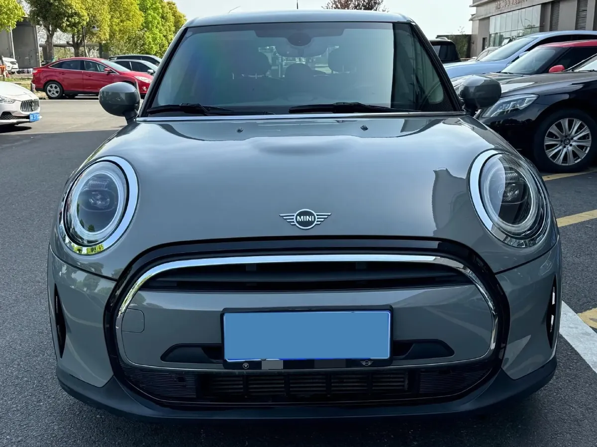 2022 MINI MINI 1.5T 102HP L3 7DCT,autocango,china used car exporter,china ev exporter,chinese used car exporter,chinese used ev exporter