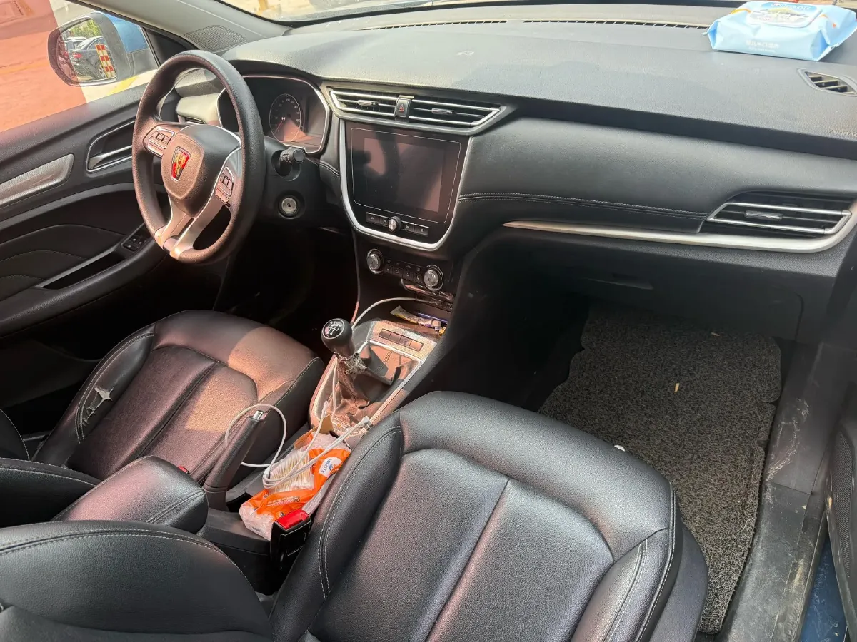 2018 Roewe RX5 1.5T 169HP L4 6MT,autocango,china used car exporter,china ev exporter,chinese used car exporter,chinese used ev exporter