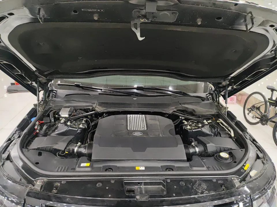 2019 Land Rover Range Rover 3.0T 381HP V6 8AT,autocango,china used car exporter,china ev exporter,chinese used car exporter,chinese used ev exporter