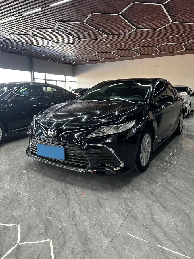 2023 Toyota Camry 2.0L 177HP L4 CVT,autocango,china used car exporter,china ev exporter,chinese used car exporter,chinese used ev exporter