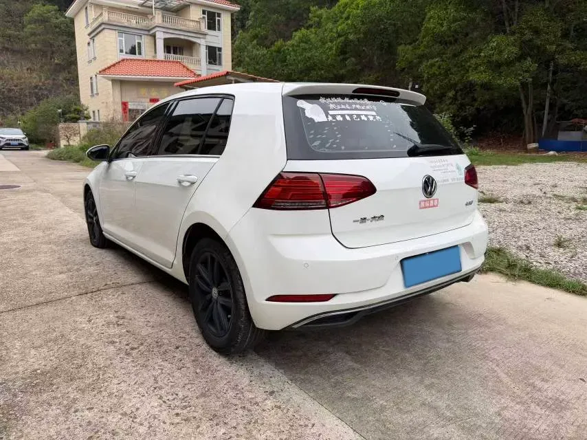 2018 Volkswagen Golf 1.6L 110HP L4 6AT,autocango,china used car exporter,china ev exporter,chinese used car exporter,chinese used ev exporter