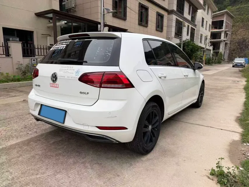 2018 Volkswagen Golf 1.6L 110HP L4 6AT,autocango,china used car exporter,china ev exporter,chinese used car exporter,chinese used ev exporter