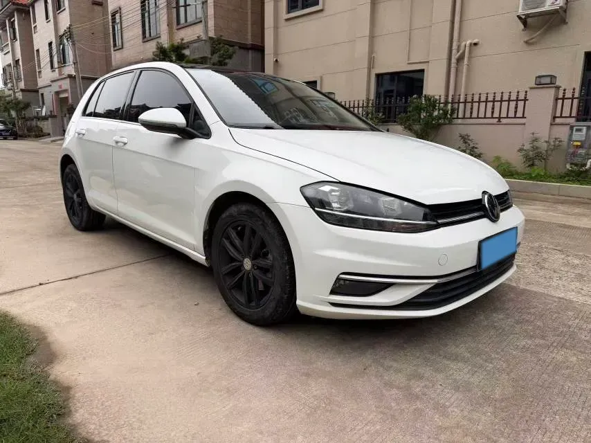 2018 Volkswagen Golf 1.6L 110HP L4 6AT,autocango,china used car exporter,china ev exporter,chinese used car exporter,chinese used ev exporter
