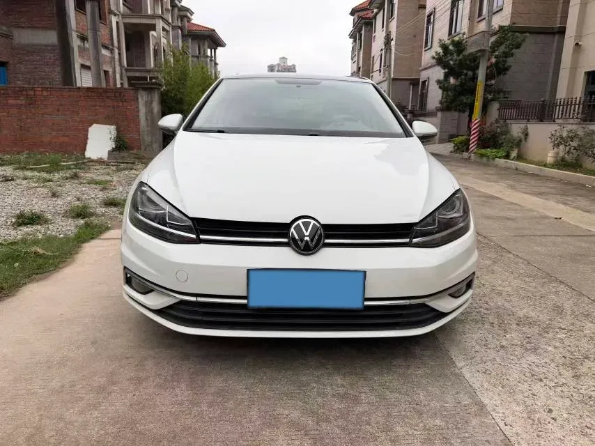 2018 Volkswagen Golf 1.6L 110HP L4 6AT,autocango,china used car exporter,china ev exporter,chinese used car exporter,chinese used ev exporter