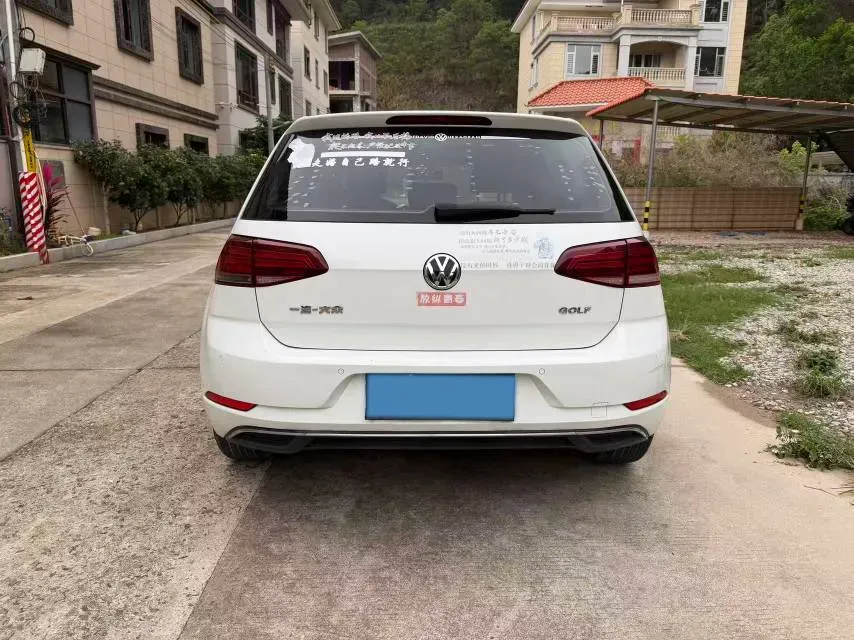 2018 Volkswagen Golf 1.6L 110HP L4 6AT,autocango,china used car exporter,china ev exporter,chinese used car exporter,chinese used ev exporter