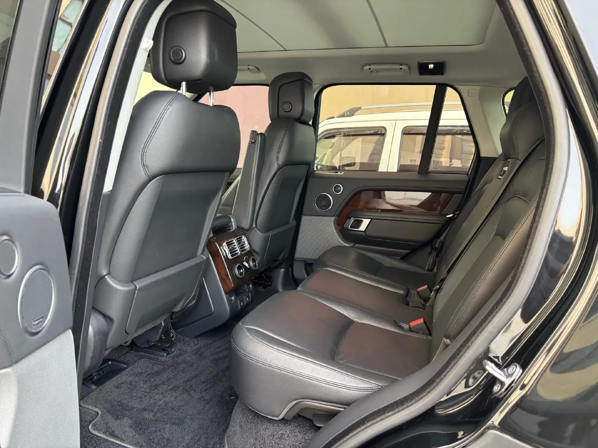 2021 Land Rover Range Rover 3.0T 360HP L6 8AT,autocango,china used car exporter,china ev exporter,chinese used car exporter,chinese used ev exporter