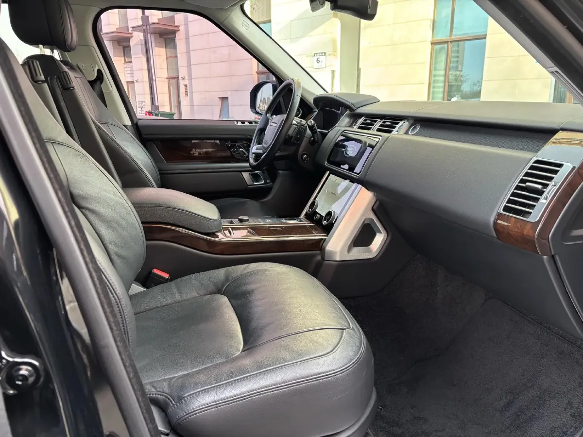 2021 Land Rover Range Rover 3.0T 360HP L6 8AT,autocango,china used car exporter,china ev exporter,chinese used car exporter,chinese used ev exporter