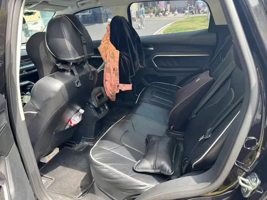 2018 Haval H6 1.5T 169HP L4 7DCT,autocango,china used car exporter,china ev exporter,chinese used car exporter,chinese used ev exporter