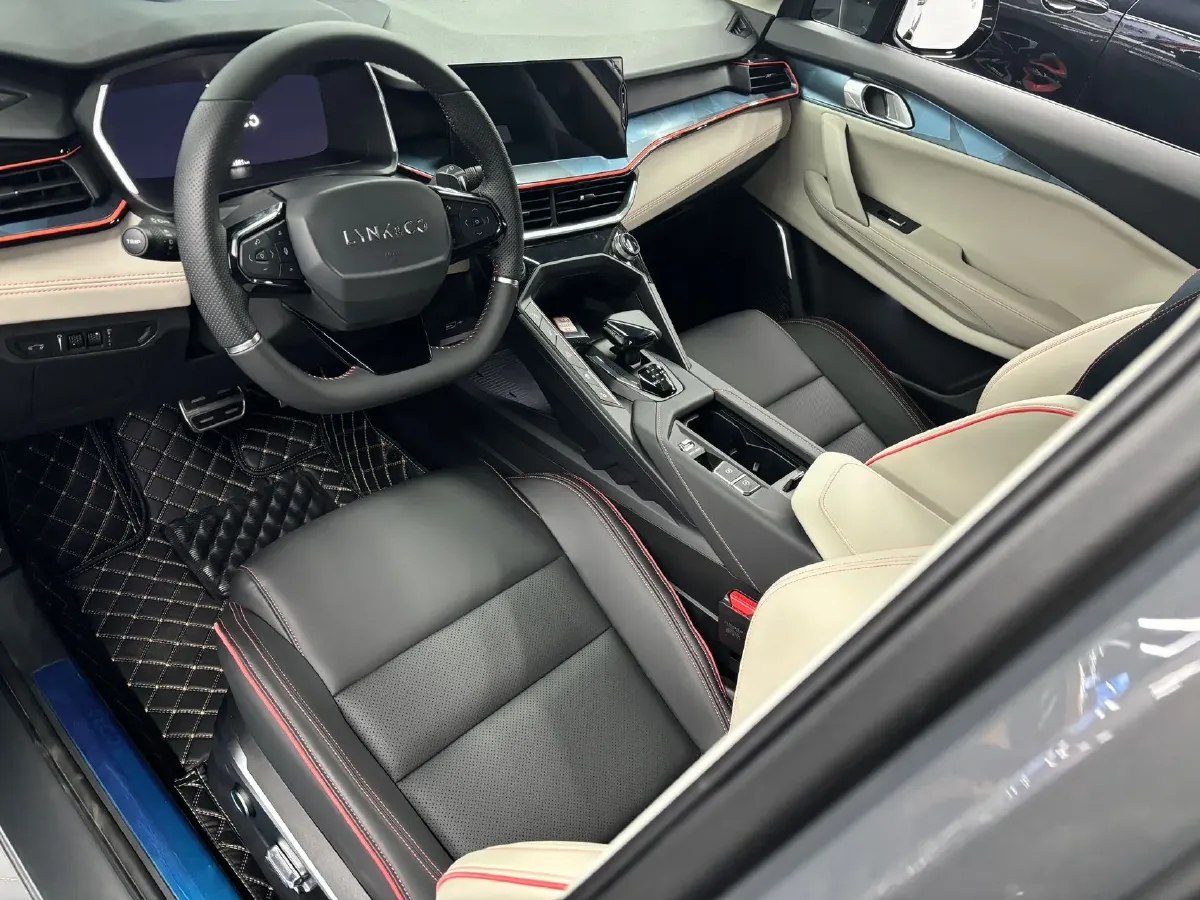 2020 LYNK&CO 06 1.5T 177HP L3 7DCT,autocango,china used car exporter,china ev exporter,chinese used car exporter,chinese used ev exporter