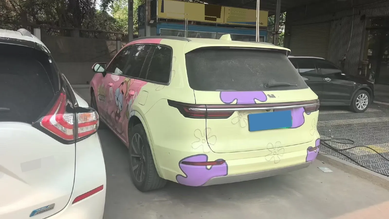 2021 Li ONE Range Extended 131HP REEV 40.5KWH,autocango,china used car exporter,china ev exporter,chinese used car exporter,chinese used ev exporter