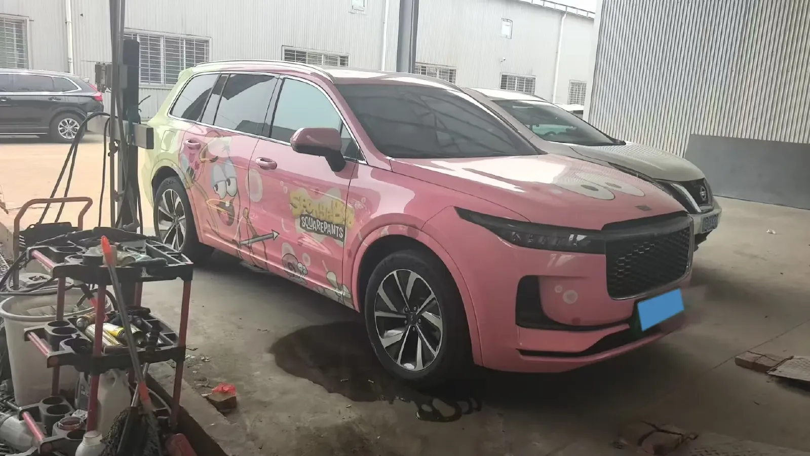 2021 Li ONE Range Extended 131HP REEV 40.5KWH,autocango,china used car exporter,china ev exporter,chinese used car exporter,chinese used ev exporter