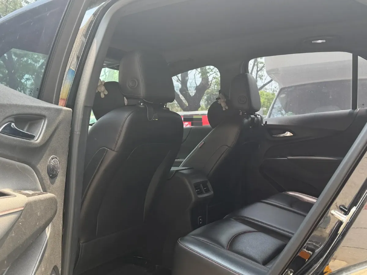 2021 Chevrolet Equinox 2.0T 237HP L4 9AT,autocango,china used car exporter,china ev exporter,chinese used car exporter,chinese used ev exporter