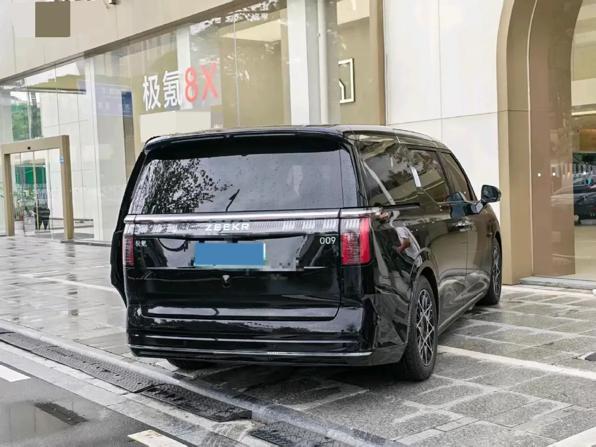 2024 Zeekr 009 BEV 108KWH,autocango,china used car exporter,china ev exporter,chinese used car exporter,chinese used ev exporter