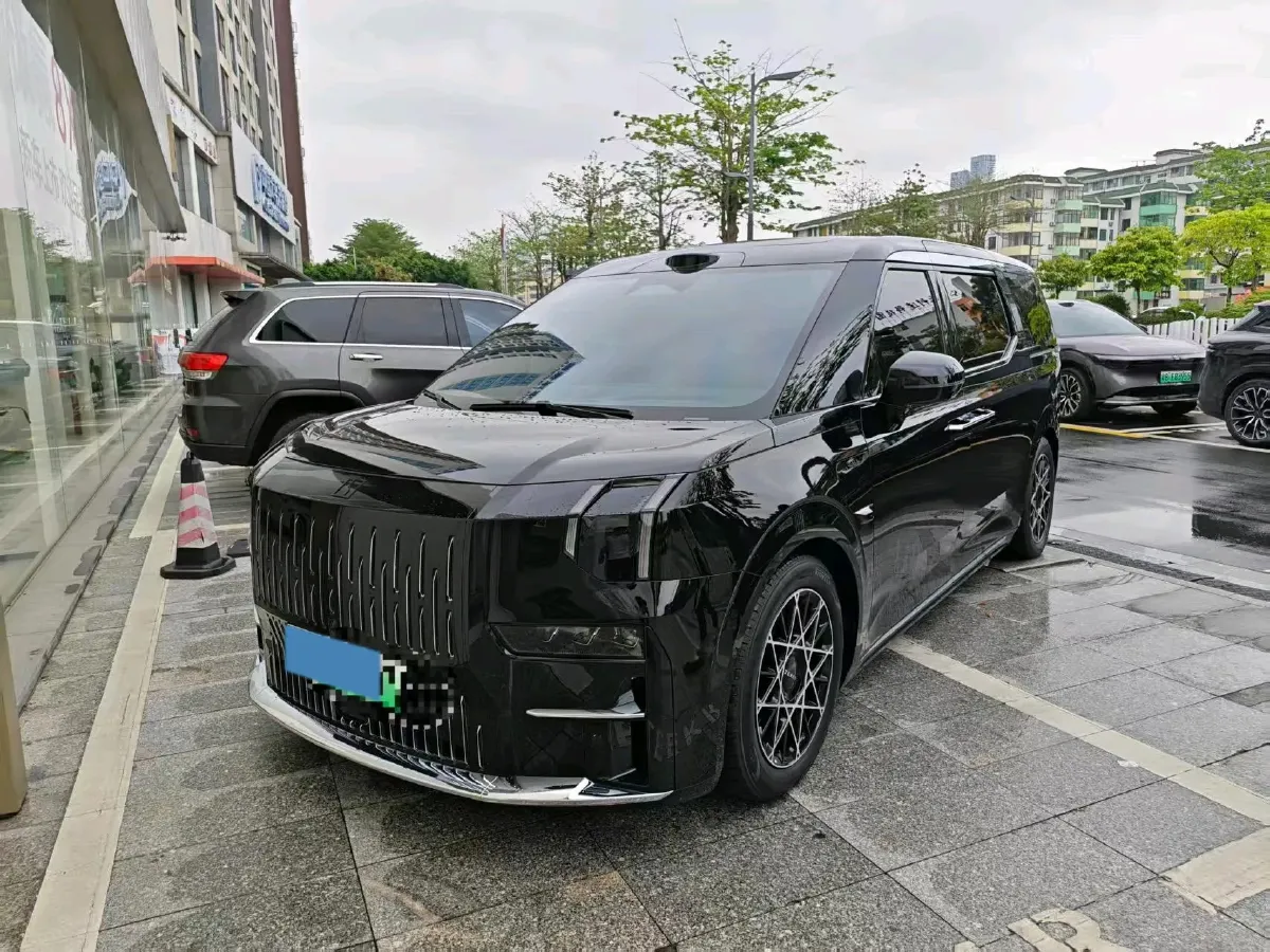 2024 Zeekr 009 BEV 108KWH,autocango,china used car exporter,china ev exporter,chinese used car exporter,chinese used ev exporter