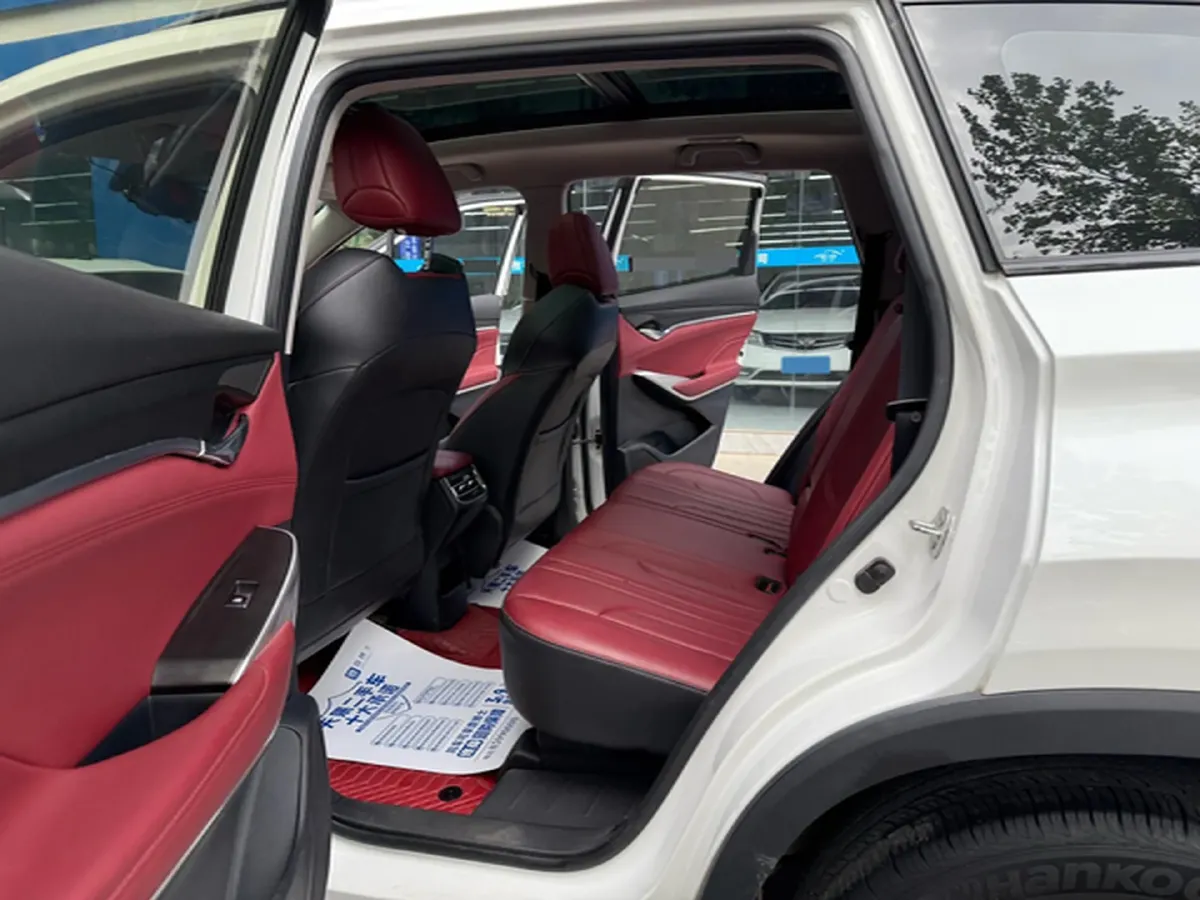 2020 ChangAn CS75 Plus 1.5T 178HP L4 6AT,autocango,china used car exporter,china ev exporter,chinese used car exporter,chinese used ev exporter