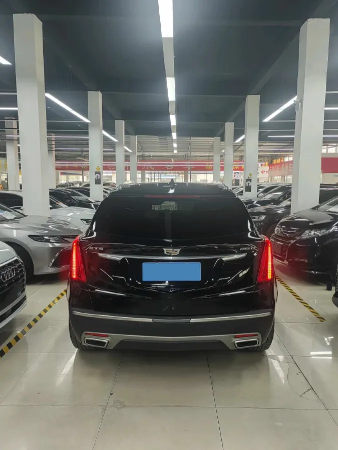 2021 Cadillac XT5 2.0T 237HP L4 9AT,autocango,china used car exporter,china ev exporter,chinese used car exporter,chinese used ev exporter