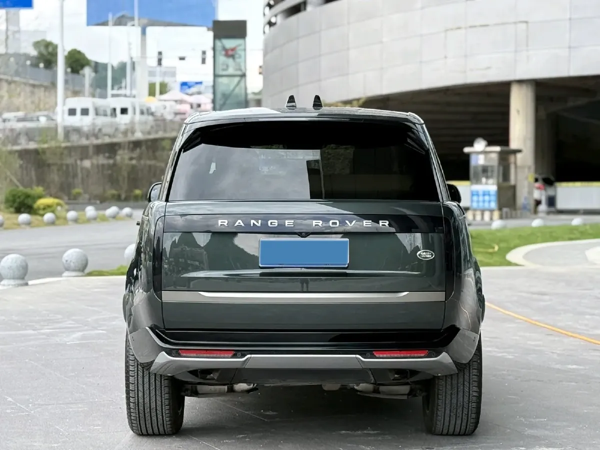 2025 Land Rover Range Rover 3.0T 400HP L6 8AT,autocango,china used car exporter,china ev exporter,chinese used car exporter,chinese used ev exporter