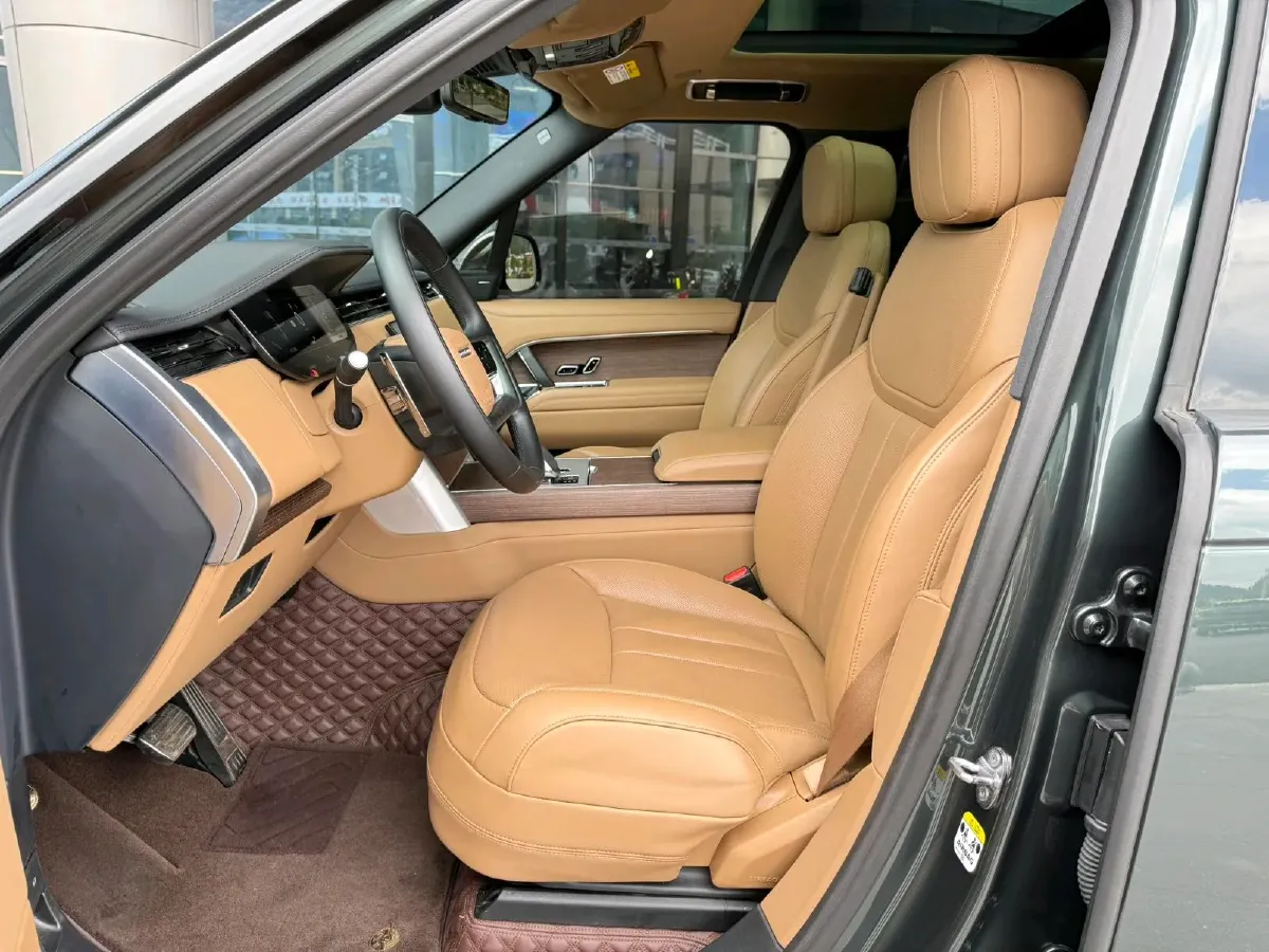 2025 Land Rover Range Rover 3.0T 400HP L6 8AT,autocango,china used car exporter,china ev exporter,chinese used car exporter,chinese used ev exporter