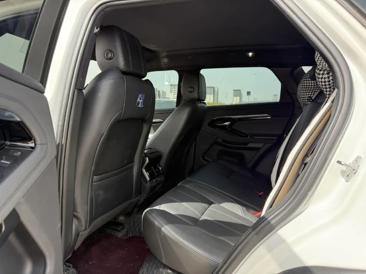 2020 Land Rover Range Rover Evoque 2.0T 249HP L4 9AT,autocango,china used car exporter,china ev exporter,chinese used car exporter,chinese used ev exporter