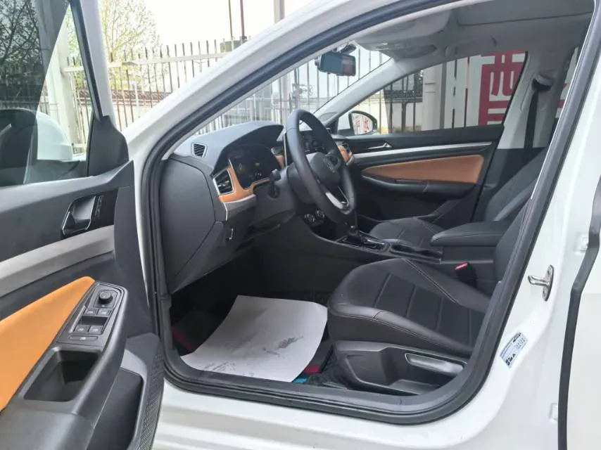 2023 Volkswagen Bora 1.2T 116HP L4 7DCT,autocango,china used car exporter,china ev exporter,chinese used car exporter,chinese used ev exporter
