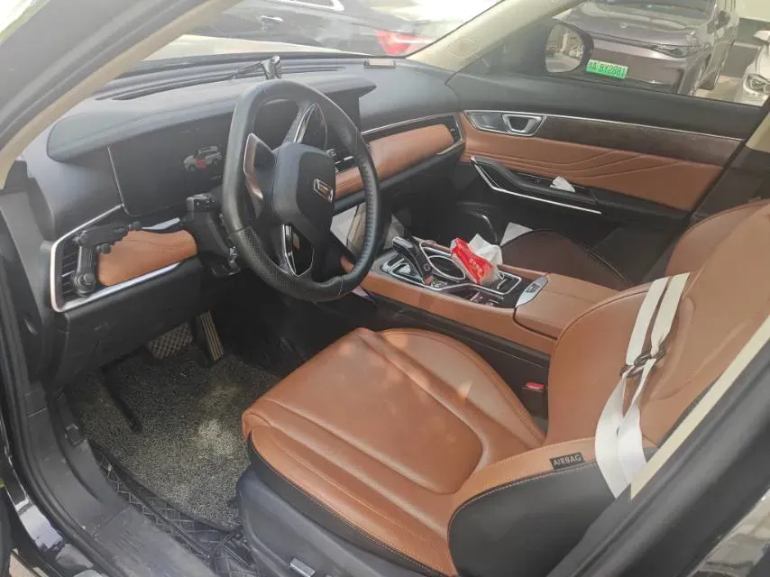 2022 Bestune T99 2.0T 224HP L4 8AT,autocango,china used car exporter,china ev exporter,chinese used car exporter,chinese used ev exporter