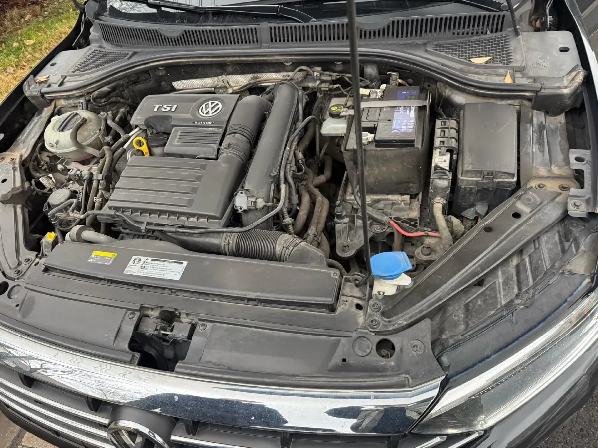 2020 Volkswagen Sagitar 1.2T 116HP L4 5MT,autocango,china used car exporter,china ev exporter,chinese used car exporter,chinese used ev exporter