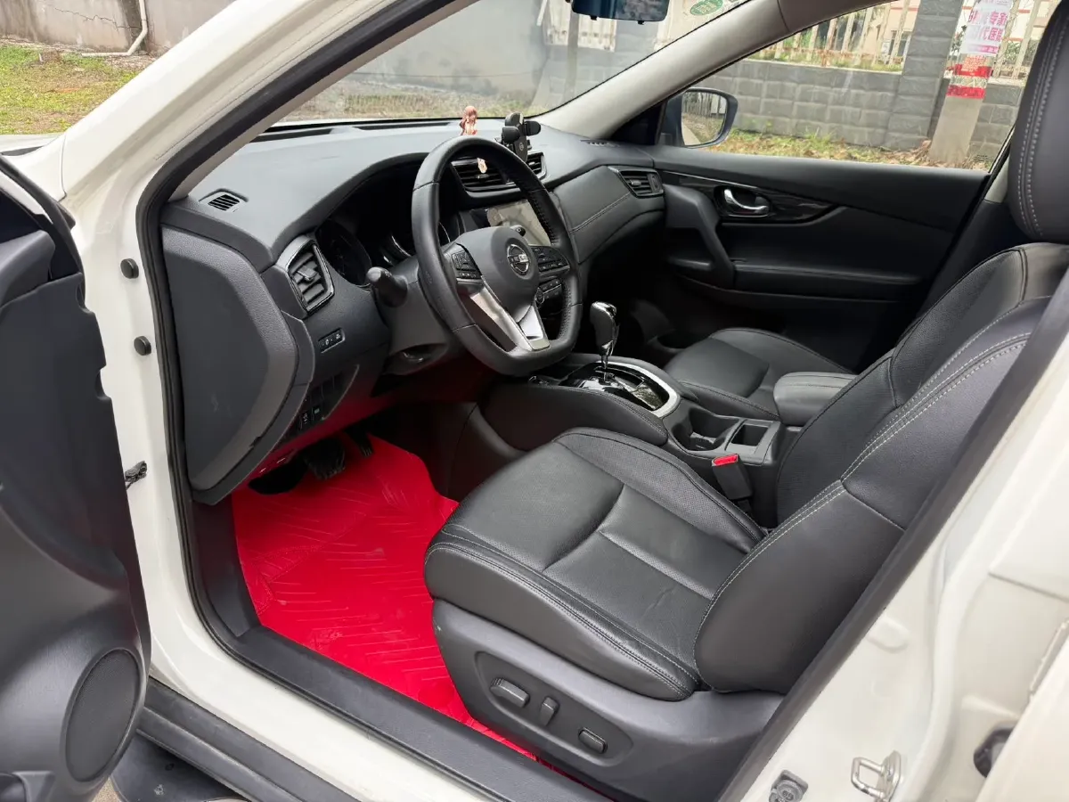 2019 Nissan X-Trail 2.0L 154HP L4 CVT,autocango,china used car exporter,china ev exporter,chinese used car exporter,chinese used ev exporter