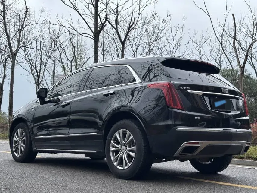 2020 Cadillac XT5 2.0T 241HP L4 9AT,autocango,china used car exporter,china ev exporter,chinese used car exporter,chinese used ev exporter