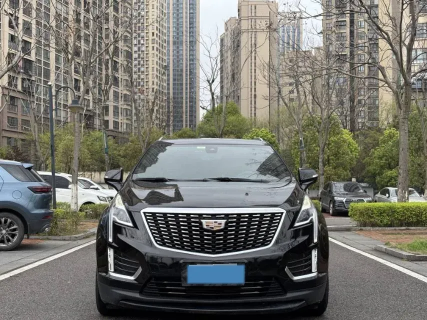 2020 Cadillac XT5 2.0T 241HP L4 9AT,autocango,china used car exporter,china ev exporter,chinese used car exporter,chinese used ev exporter