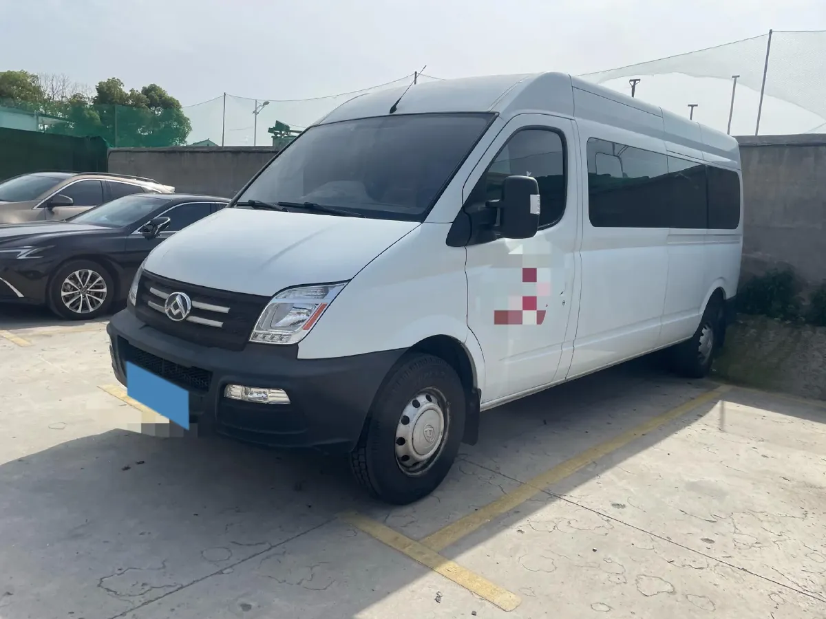2019 MAXUS XinTu V80 2.0T 139HP L4 6MT,autocango,china used car exporter,china ev exporter,chinese used car exporter,chinese used ev exporter