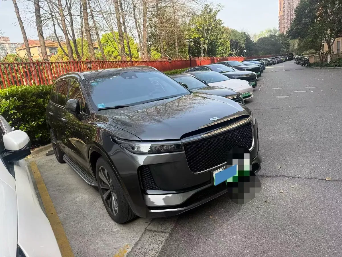 2020 Li ONE Range Extended 131HP REEV 40.5KWH,autocango,china used car exporter,china ev exporter,chinese used car exporter,chinese used ev exporter