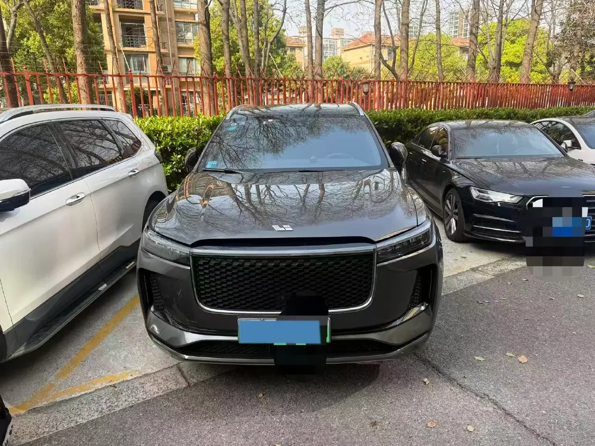 2020 Li ONE Range Extended 131HP REEV 40.5KWH,autocango,china used car exporter,china ev exporter,chinese used car exporter,chinese used ev exporter