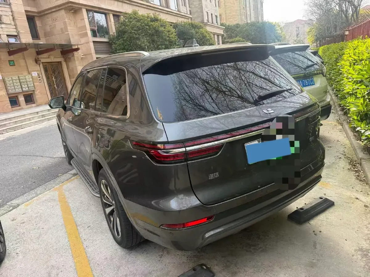 2020 Li ONE Range Extended 131HP REEV 40.5KWH,autocango,china used car exporter,china ev exporter,chinese used car exporter,chinese used ev exporter