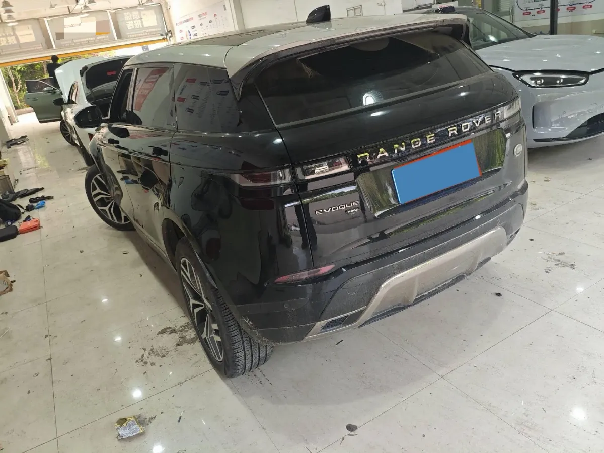 2022 Land Rover Range Rover Evoque 2.0T 249HP L4 9AT,autocango,china used car exporter,china ev exporter,chinese used car exporter,chinese used ev exporter