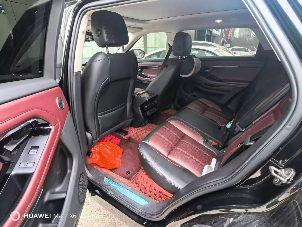 2022 Land Rover Range Rover Evoque 2.0T 249HP L4 9AT,autocango,china used car exporter,china ev exporter,chinese used car exporter,chinese used ev exporter