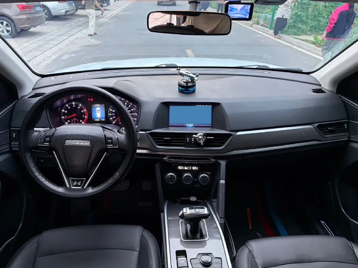 2020 Haval H6 1.5T 169HP L4 7DCT,autocango,china used car exporter,china ev exporter,chinese used car exporter,chinese used ev exporter