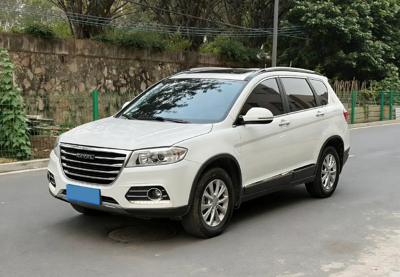 2020 Haval H6 1.5T 169HP L4 7DCT,autocango,china used car exporter,china ev exporter,chinese used car exporter,chinese used ev exporter