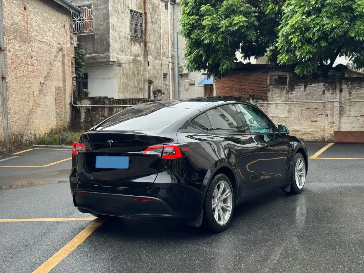 2023 Tesla Model Y BEV 78.4KWH,autocango,china used car exporter,china ev exporter,chinese used car exporter,chinese used ev exporter