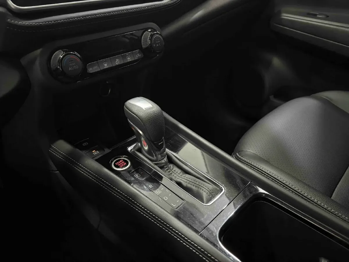 2022 Nissan Kicks 1.5L 122HP L4 CVT,autocango,china used car exporter,china ev exporter,chinese used car exporter,chinese used ev exporter