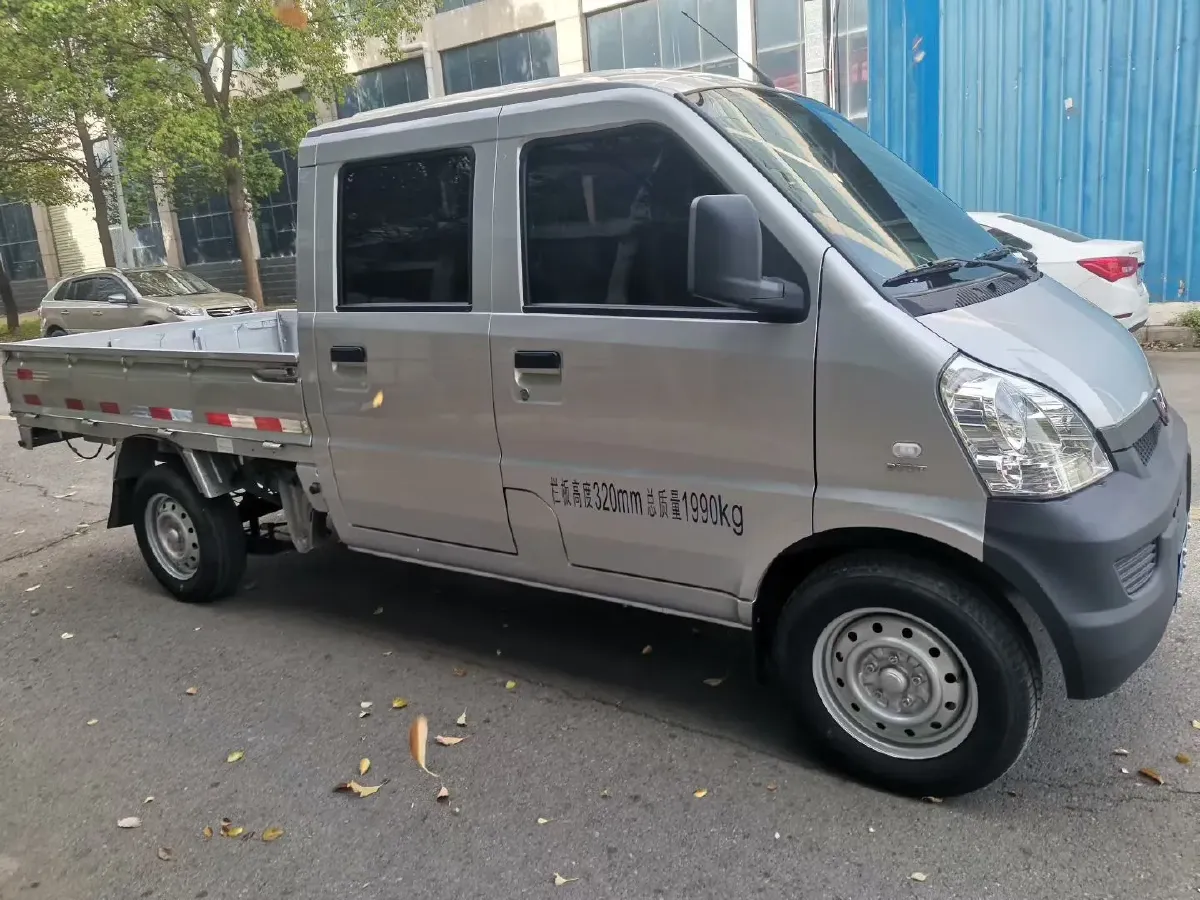 2023 WuLing RongGuang Mini Truck 1.5L 102HP L4 5MT,autocango,china used car exporter,china ev exporter,chinese used car exporter,chinese used ev exporter