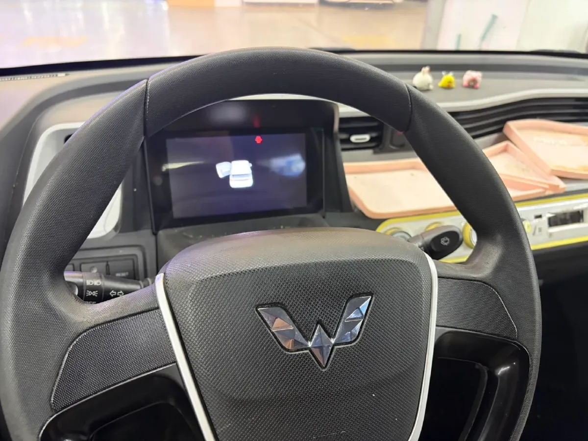 2021 WuLing HongGuang MINI EV BEV 9KWH,autocango,china used car exporter,china ev exporter,chinese used car exporter,chinese used ev exporter