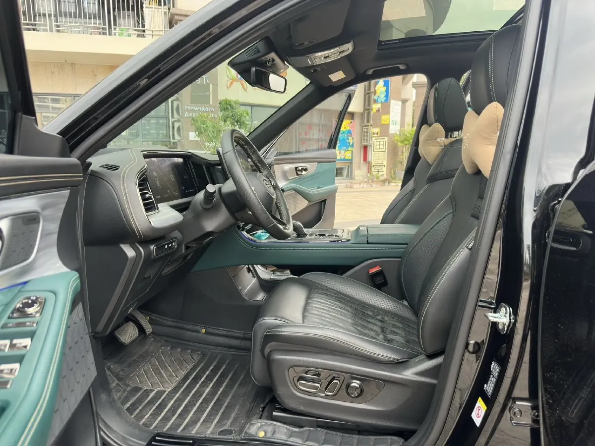 2022 GAC Trumpchi GS8 2.0T 190HP L4 E-CVT Hybrid,autocango,china used car exporter,china ev exporter,chinese used car exporter,chinese used ev exporter