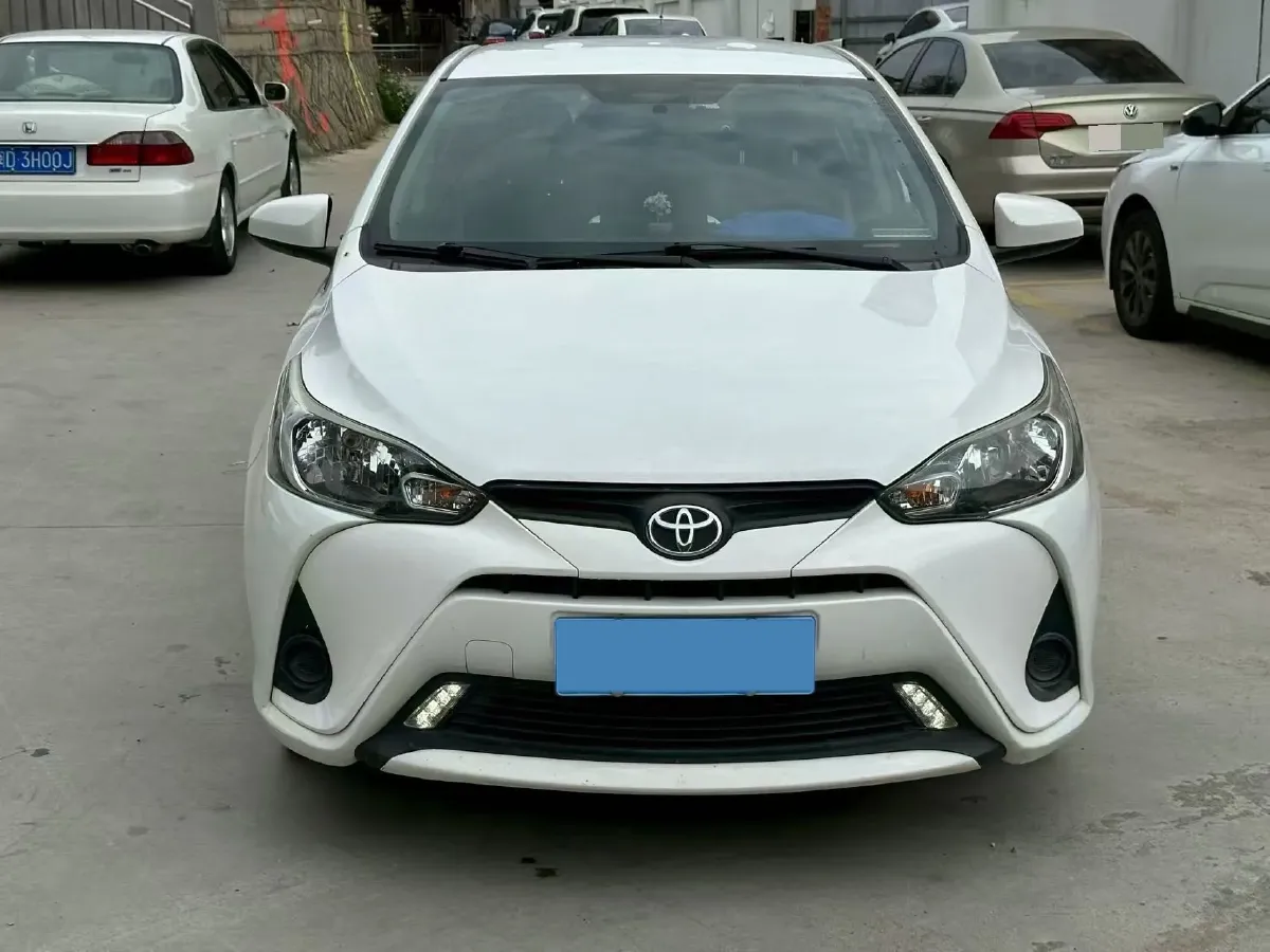 2018 Toyota Yaris L 1.5L 107HP L4 CVT,autocango,china used car exporter,china ev exporter,chinese used car exporter,chinese used ev exporter
