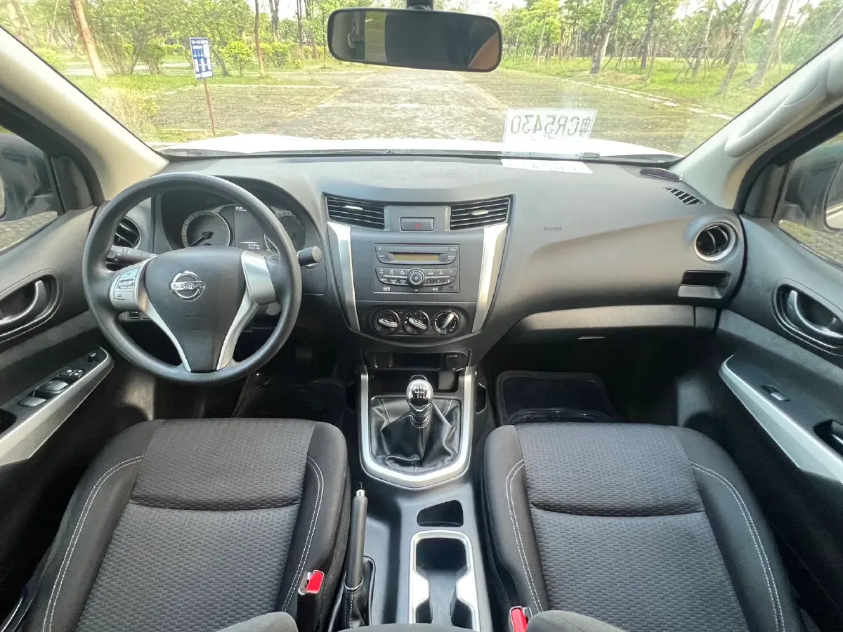 2019 Nissan Navara 2.5L 193HP L4 6MT,autocango,china used car exporter,china ev exporter,chinese used car exporter,chinese used ev exporter