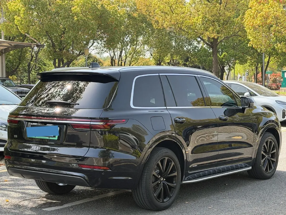 2020 Li ONE Range Extended 131HP REEV 40.5KWH,autocango,china used car exporter,china ev exporter,chinese used car exporter,chinese used ev exporter